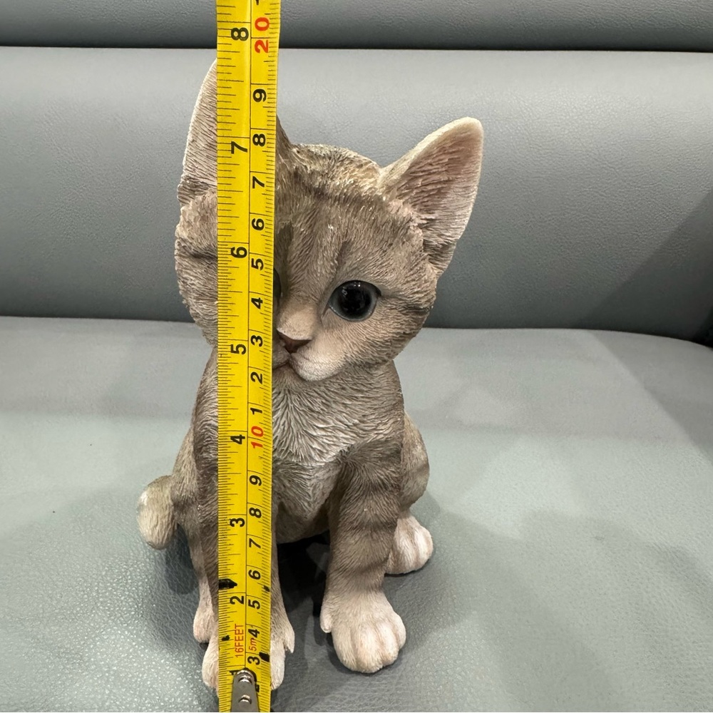 Kitten Assortment 7.75 Statue Border Concepts Inc. Cat Figurine - Picture 8 of 8